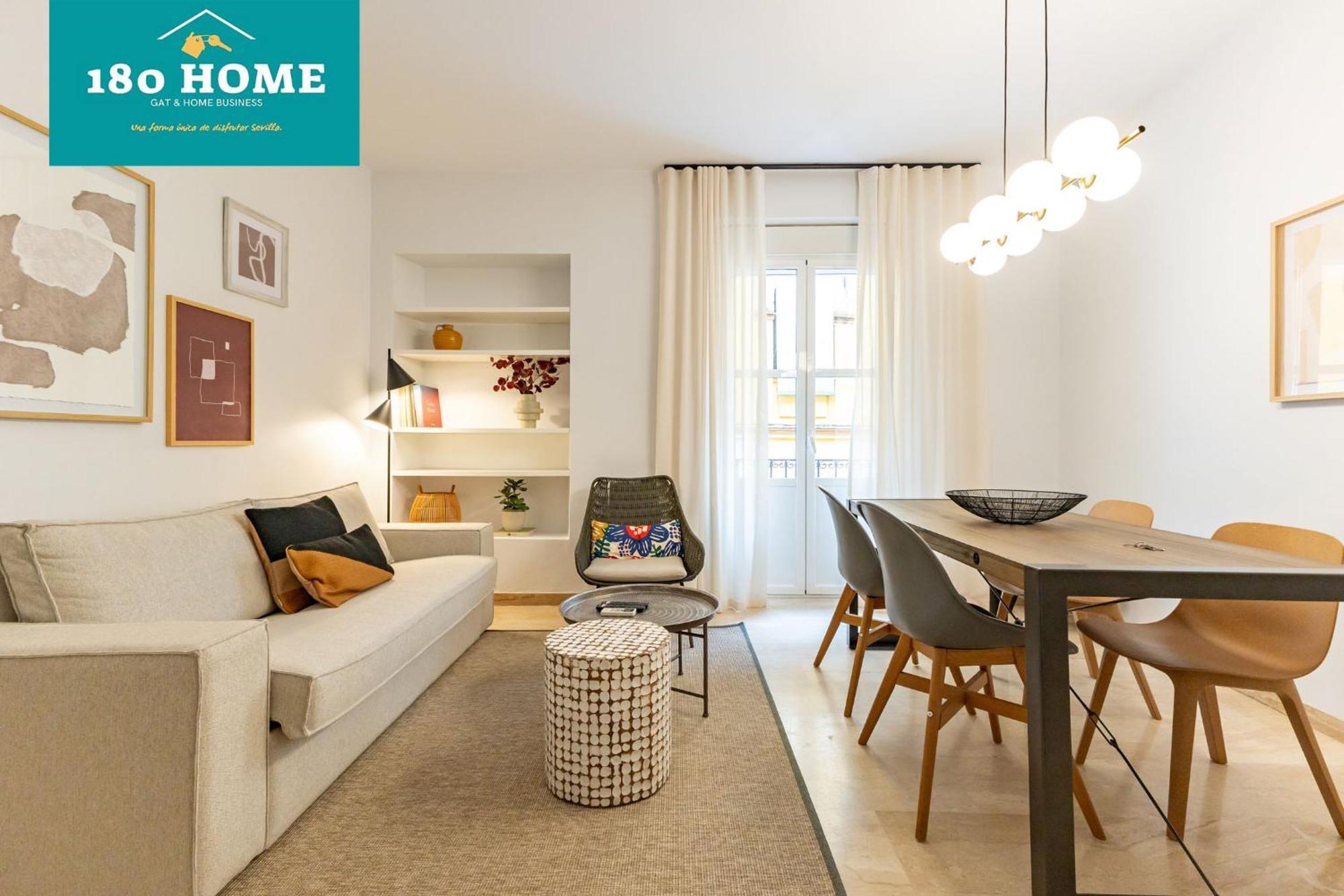 180 Home Goyeneta Luxury Севилья Экстерьер фото